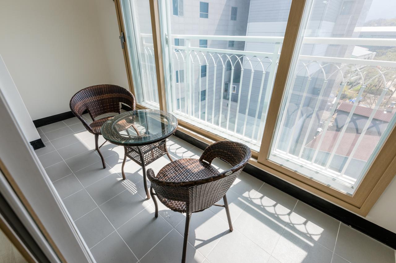 Home Fourest Residence Hotel Okpo Geoje Exterior photo