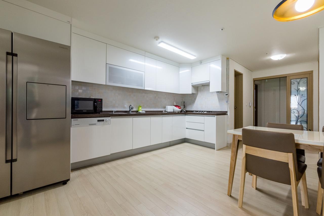 Home Fourest Residence Hotel Okpo Geoje Exterior photo
