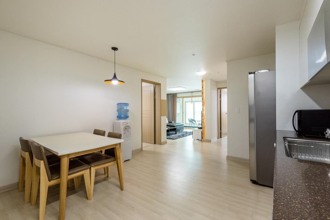 Home Fourest Residence Hotel Okpo Geoje Exterior photo
